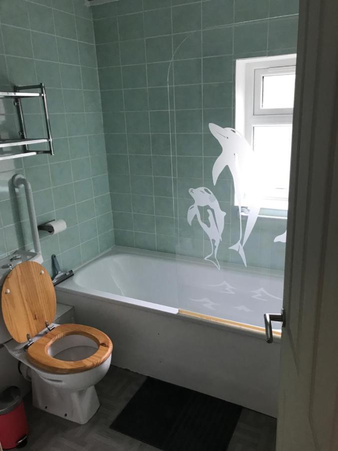 2 Bedroom Garden Apartment Cheltenham Kültér fotó